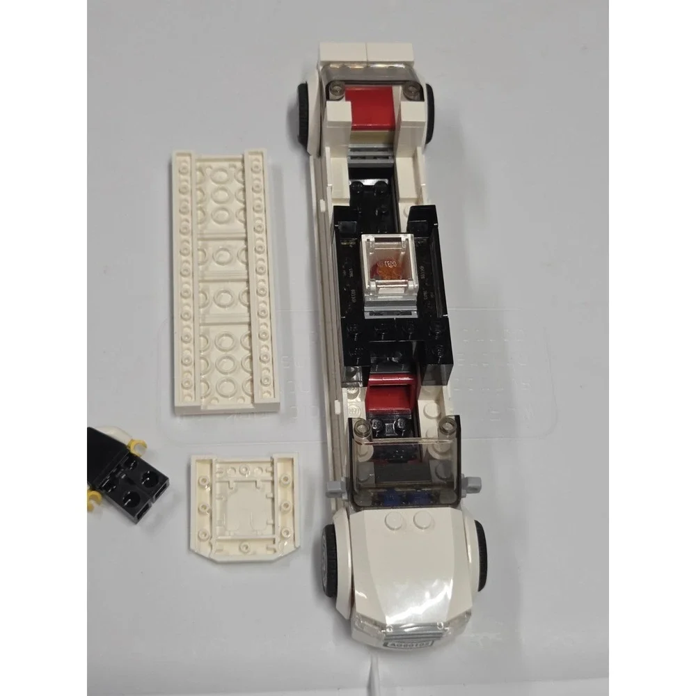 LEGO City 60102: Airport VIP Service Limousine ONLY Limo Rare